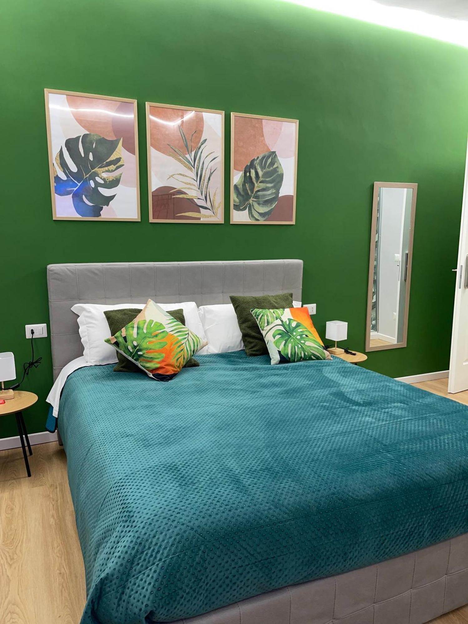 Vomero Suite And Deluxe Room B&B Napoli ภายนอก รูปภาพ