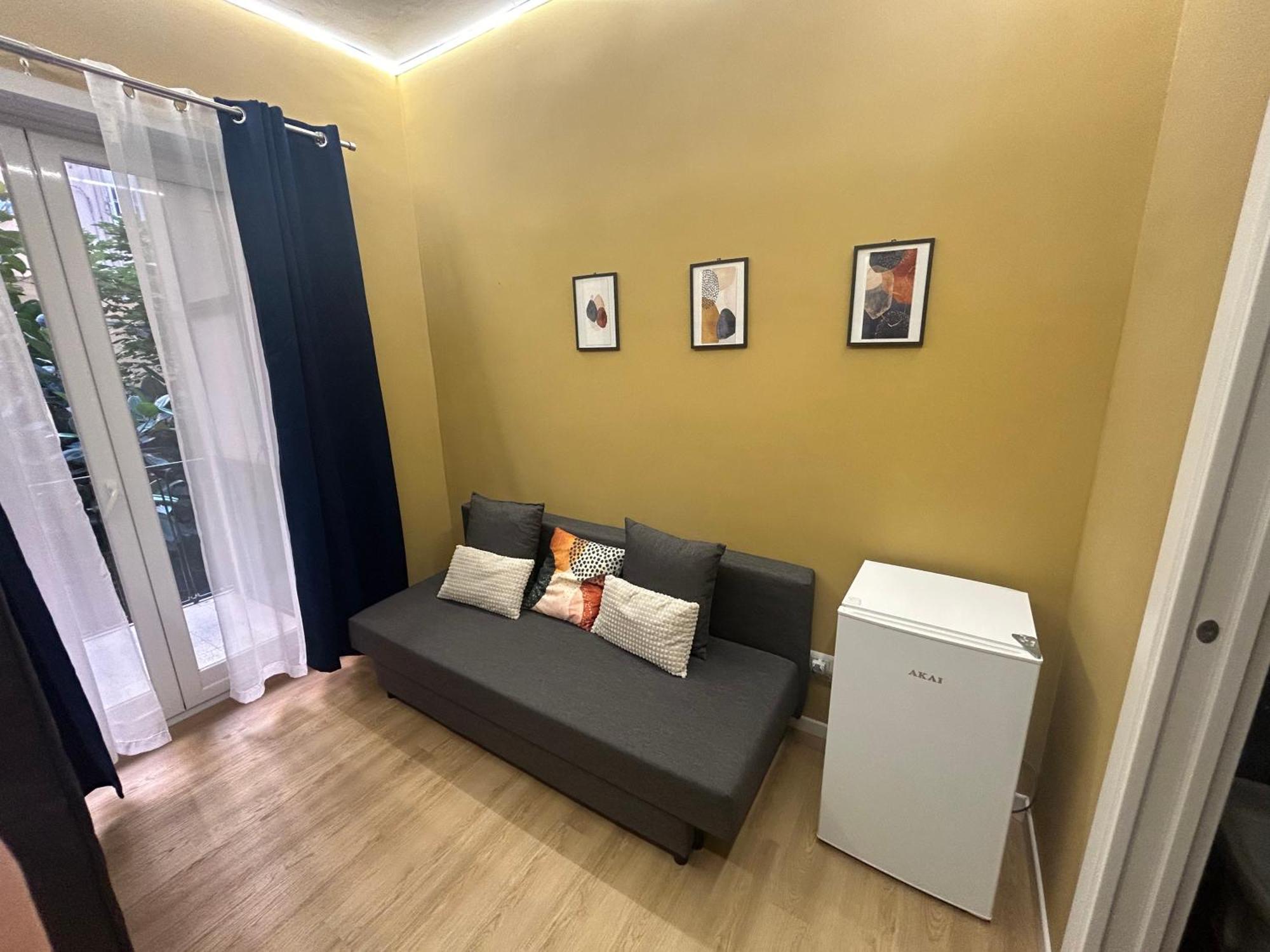 Vomero Suite And Deluxe Room B&B Napoli ภายนอก รูปภาพ